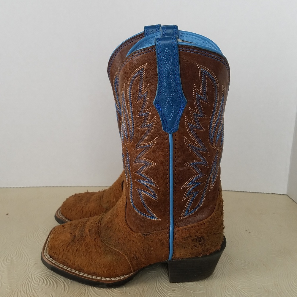 Ariat kids outrider size 9 medium boots